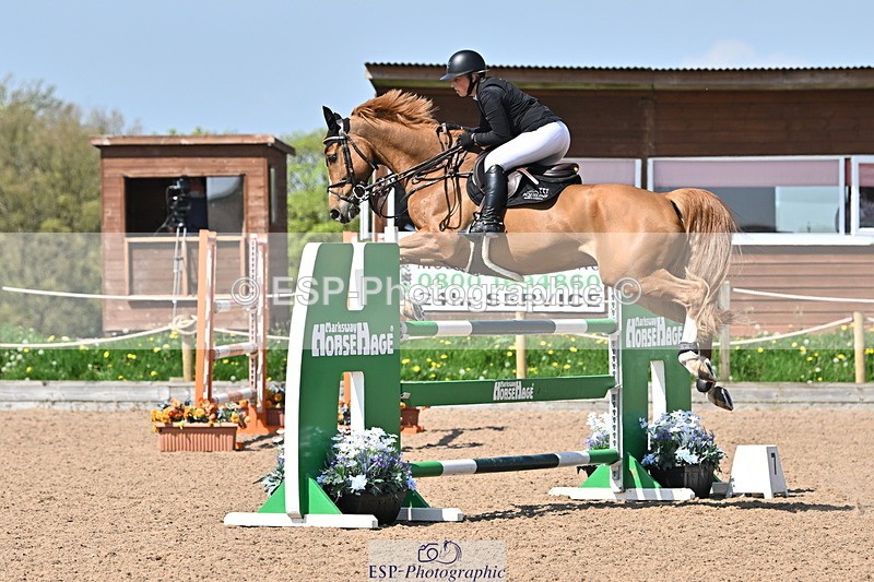 240509A-113008-01190 - Cls 9 Snr 1.20m Open