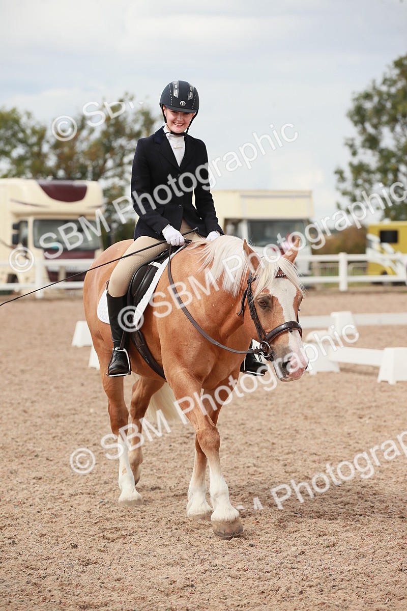 SBM_05912 - Class 32 - Novice 1