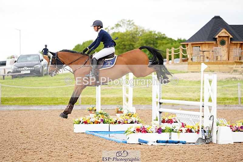 240524A-134314-04055 - Cls 17 National 1.30m