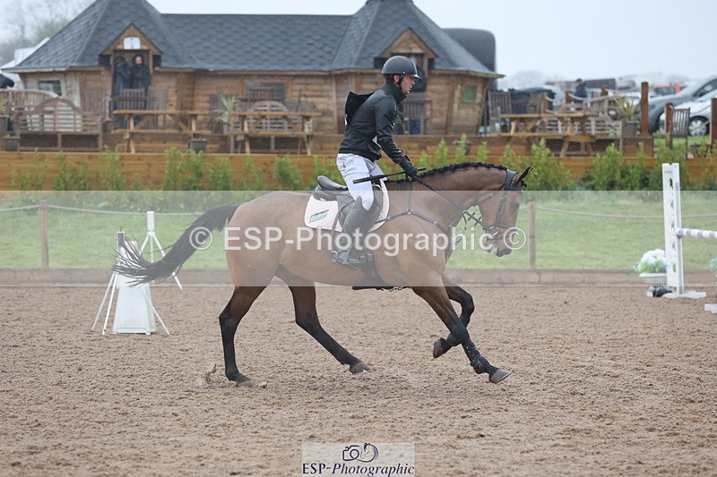 250418-092920-00407 - 056-Rupert.Batting-COOMBELAND.ALBERTS.RUMOUR.II