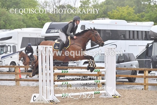 JAC_7521 - CLASS 14  Senior Newcomers/ 1.10m Open