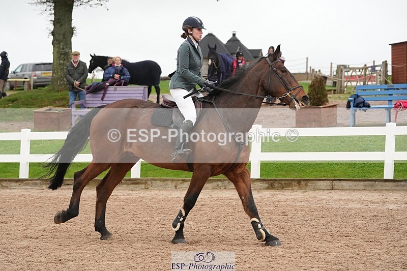 251109-104236-03442 - Cls 19 Snr 1.05m Open