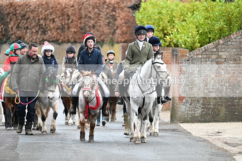 WJ7_1093 - Pub Corner