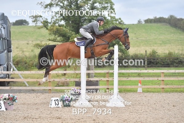 BPP_7934 - CLASS 14 SAT Senior Newcomers/ 1.10m Open