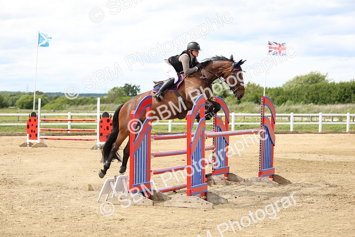 SBM_001219 - Class 5 - Senior Foxhunter - 1.20m