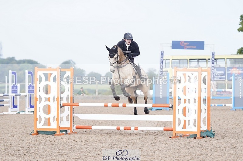 240831A-111522-01116 - 012-Frankie.Mckechnie-DUNBYMOONLIGHT