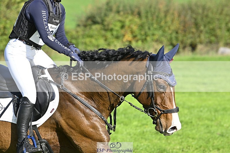 251024A-115725-08853 - B-104-Millie.Juleff