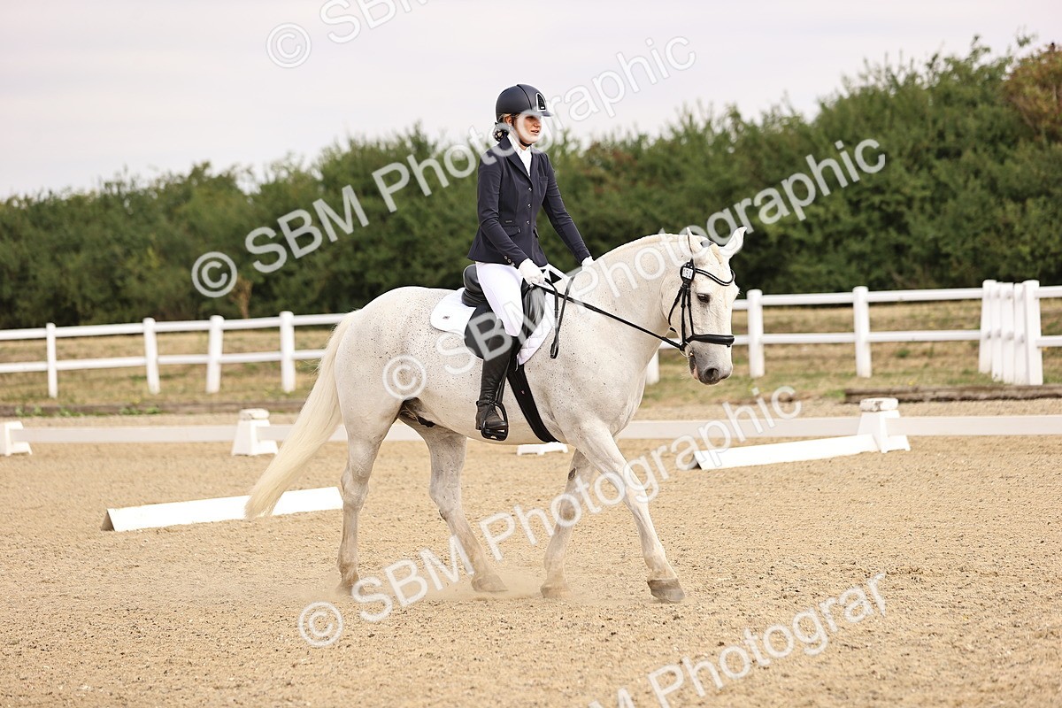 SBM_006454 - Intro 3 - 9.46-10.46