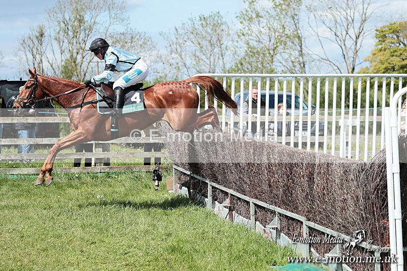 PtP 050525 68 - Mollington Races 05/05/25