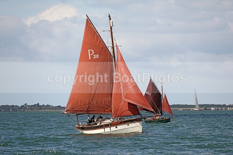170603 - P20 ALICE PETLOW - OLD GAFFERS 1Y3A3013 - YARMOUTH OLD GAFFERS RACE 3rd JUNE 2017