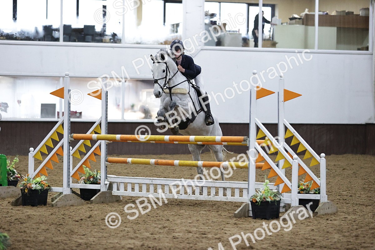 SBM_001160 - Class 4 - Senior Newcomers/ 1.10m Open