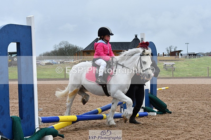 240402A-140350-00017 - 50cm Clear Round