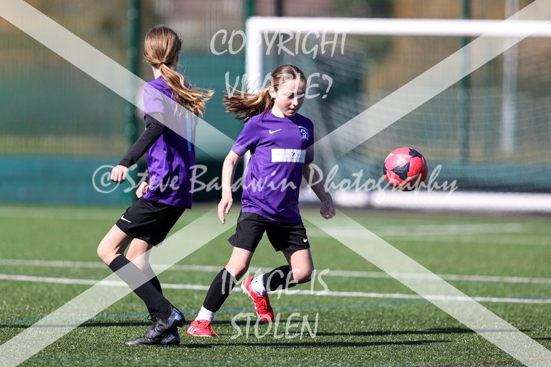 1DX31044 - 2026-03-21 FC Abbey Meads U12 Grey Girls V Swindon Spitfires FC U12