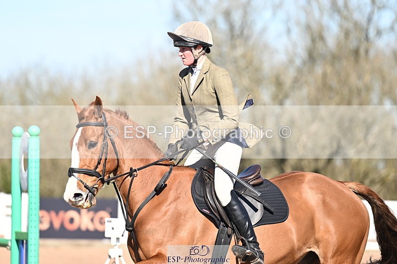 260318B-105502-00194 - Clear Round & Brit Nov 90cm