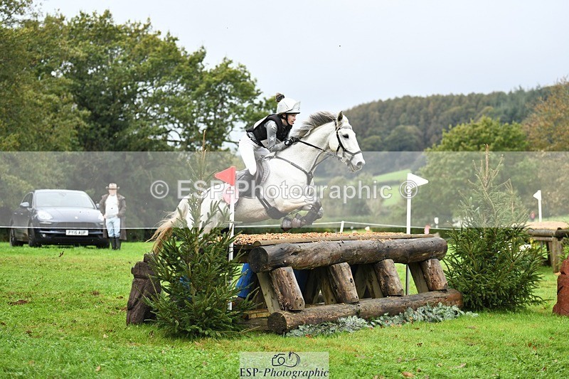 231021-100048-14060 - 616-HER.NAME.IS.LOLA-Emma.Farrar-SC+XC