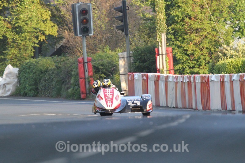 IMG_5647 - Thursday Practice - TT 2013 Side Car