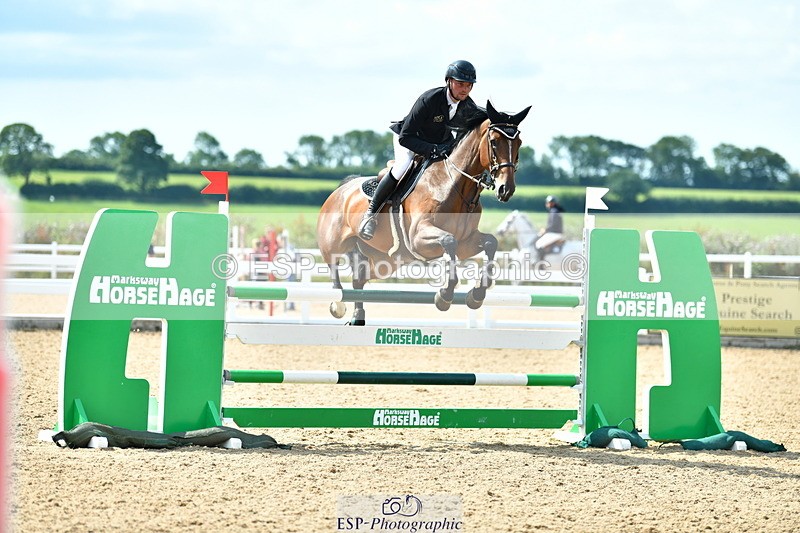 230721A-104802-05294 - Cls 30, 6 Yr Olds 1.20m