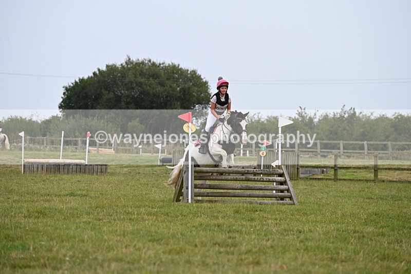 WJ6_3299 - 80cm XC Time 15:45 to 16:02