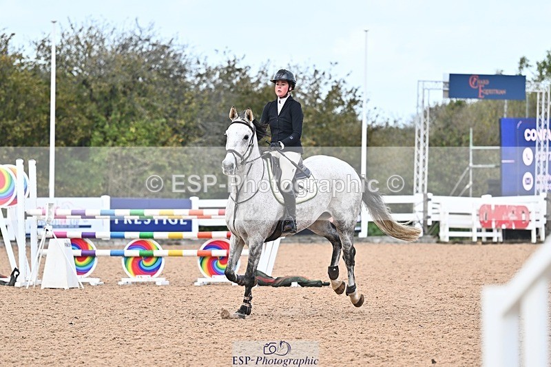 261014-124048-00451 - Cls  05 Snr Newcomers & 1.10m Open