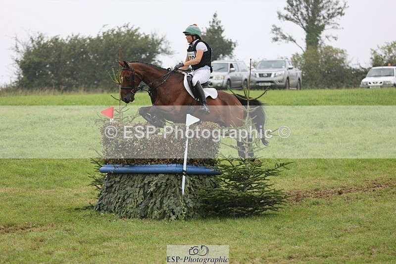 240901A-123623-08854 - 370-Sophie.Damment-SPRING.RISING