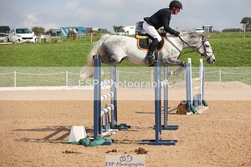 230915A-115003-01895 - Cls 2 Snr Foxhunter