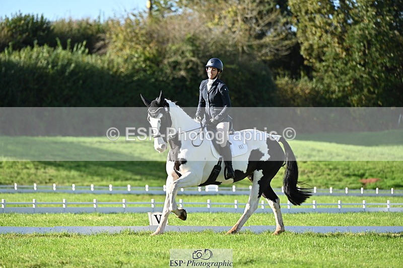 251024A-104044-08105 - F-457-Kayli.Goddard