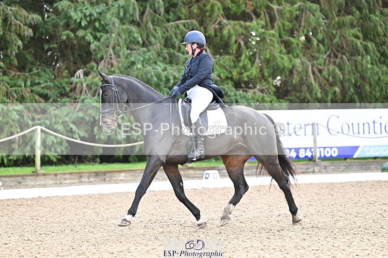 251023A-103659-01025 - C-221-Sam.Jennings