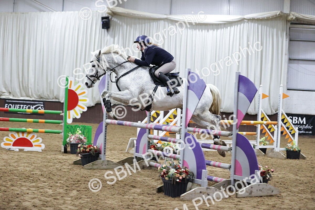 SBM_001011 - Class 3 - Nupafeed Supplements Senior Discovery/ 1m Open