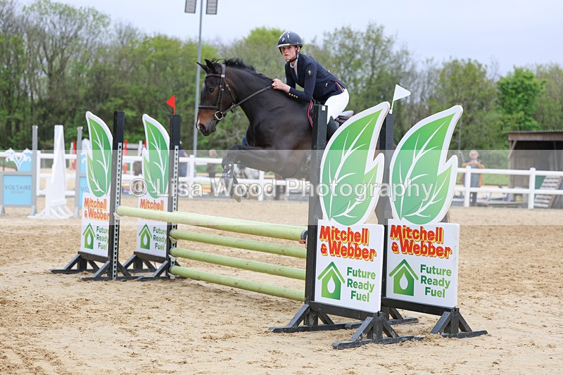 3E7A4815 - Class 11: Junior 80cm