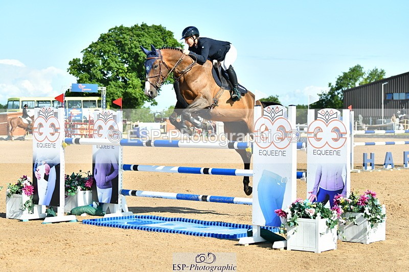 230720A-091754-01647 - Cls 1, 2 Star Small 1.30m