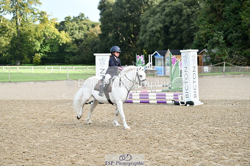 251004A-093731-00203 - Classes 1-2-3 40cm