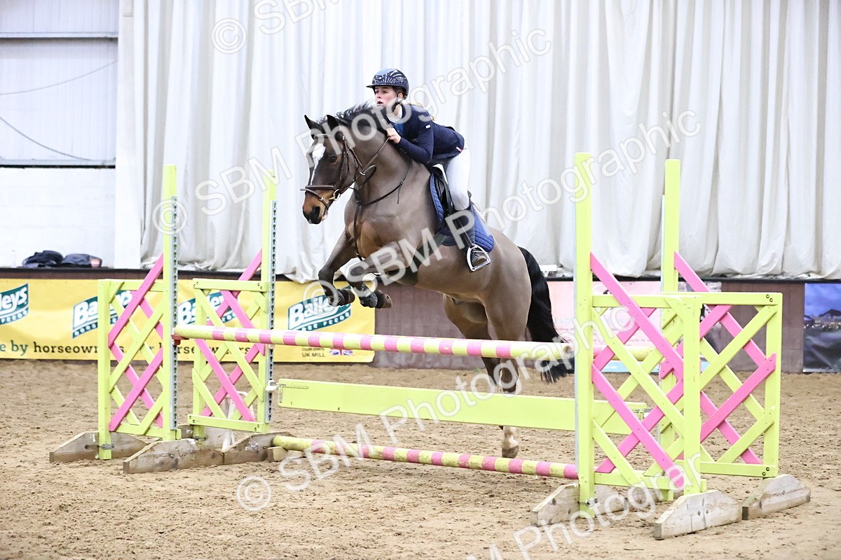 SBM_000904 - Class 4 - Blue Chip Pony Newcomers - 1.00m