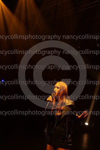 00614 - Somebody To Love