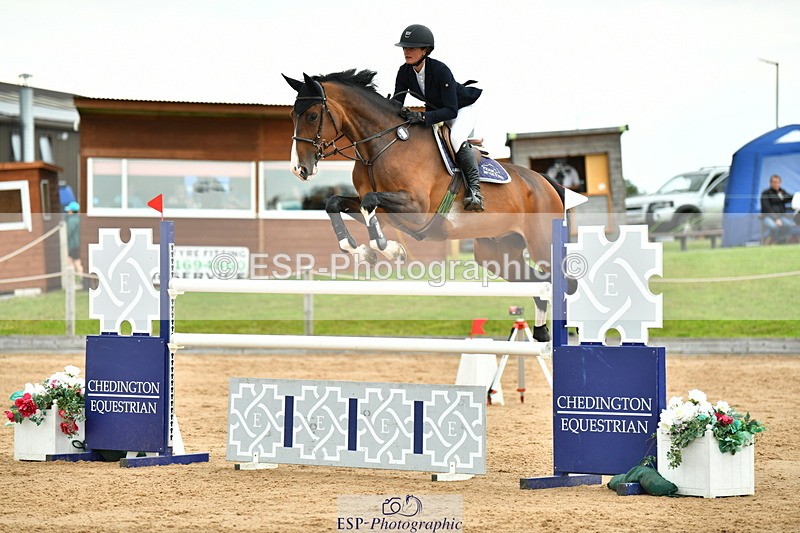 230720A-155840-04114 - Cls 9, 2 Star Big 1.40m Start to break