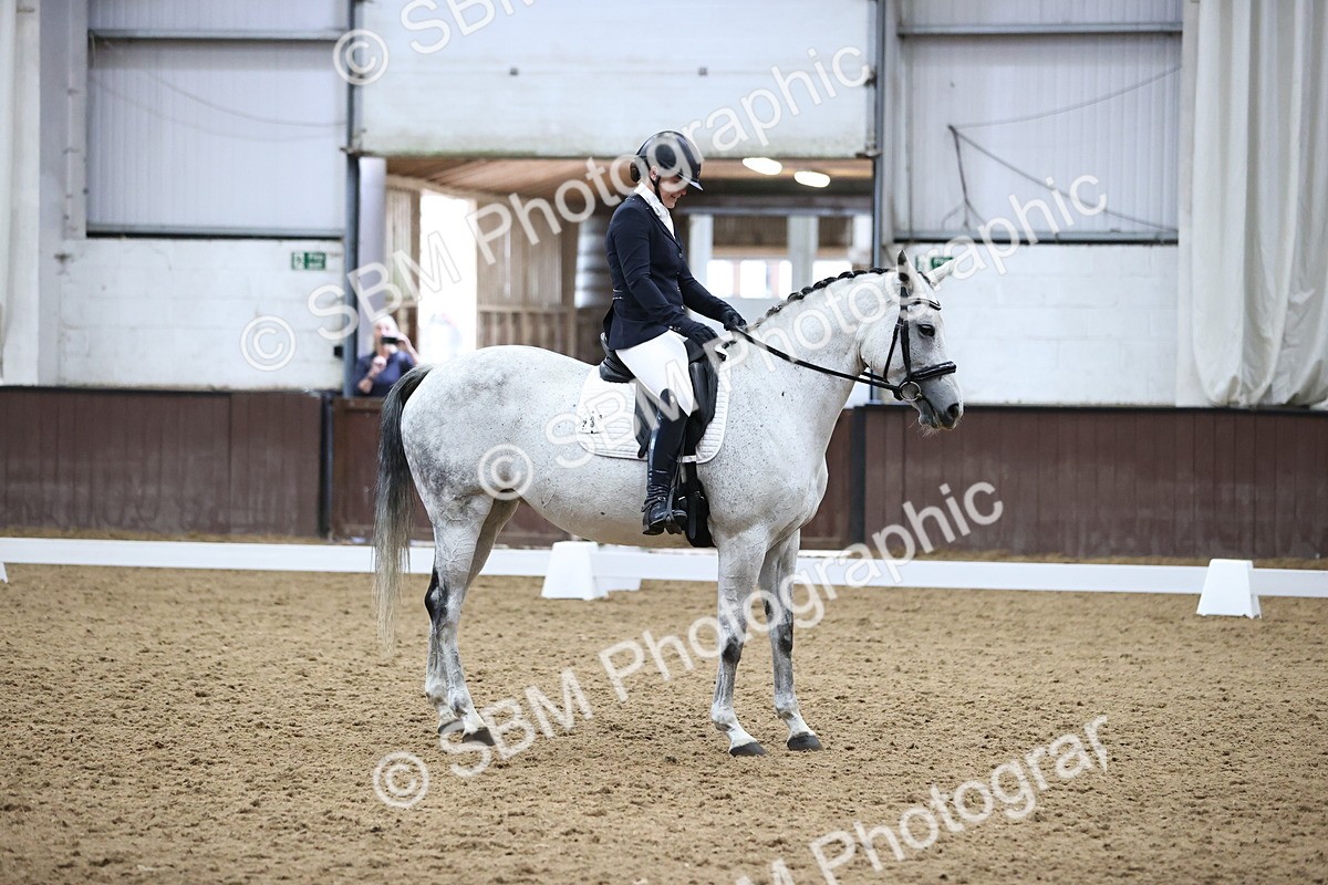 SBM_018911 - Class 21 - Medium 73 - 9.00-10.00