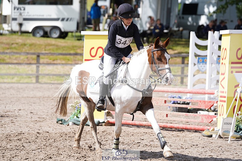 240824X-125814-27396 - 80cm Round 1 13.00 to 14.00