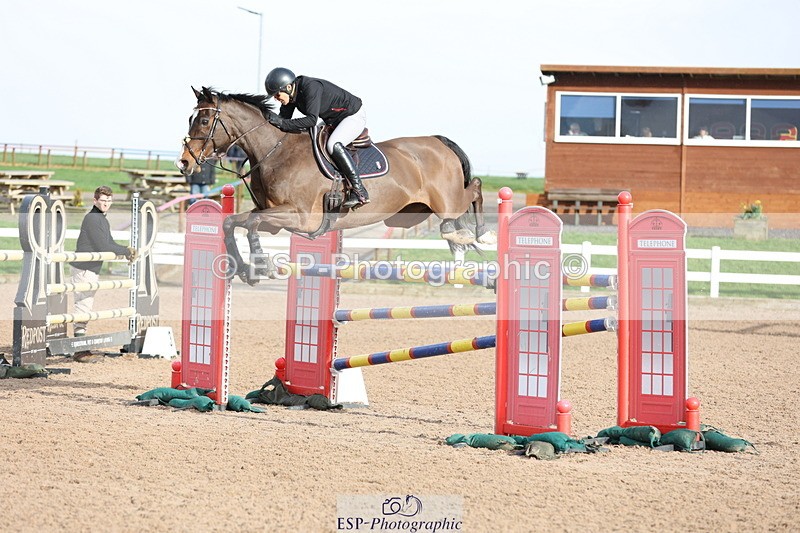 240223A-152630-02307 - Cls 6 Foxhunter and 1.20m Open
