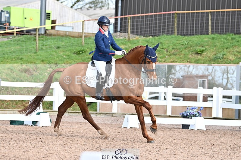 240218A-123946-07057 - 208-Charlotte.Dicker-Catherston.Zahara