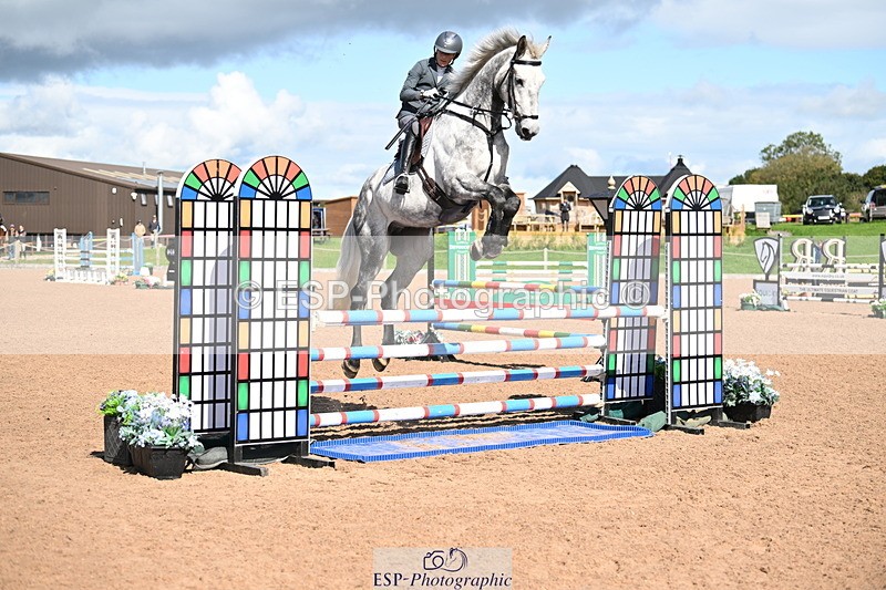 240912A-113255-00596 - Cls 2 Snr Newcomers