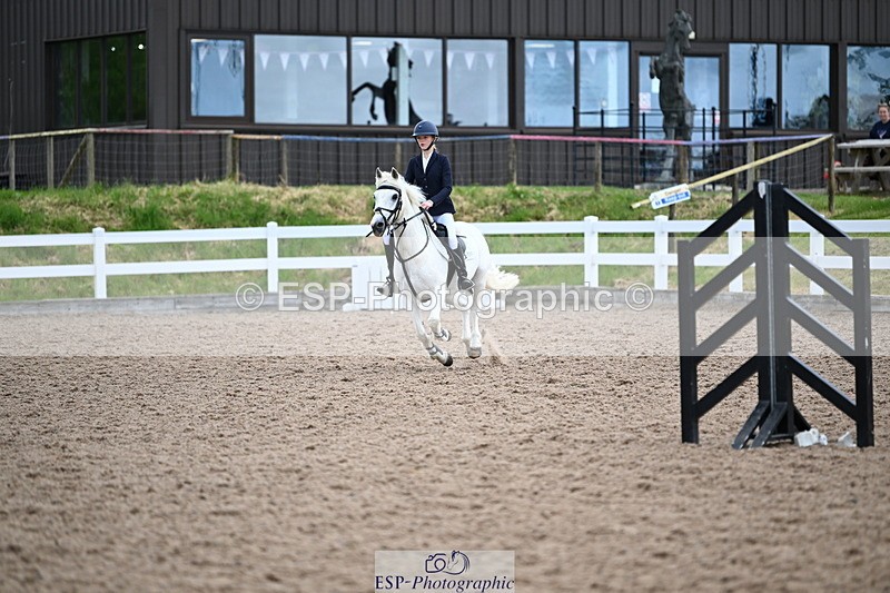 240608A-091109-00057 - Cls 8 Pony British Novice and 80cm Open