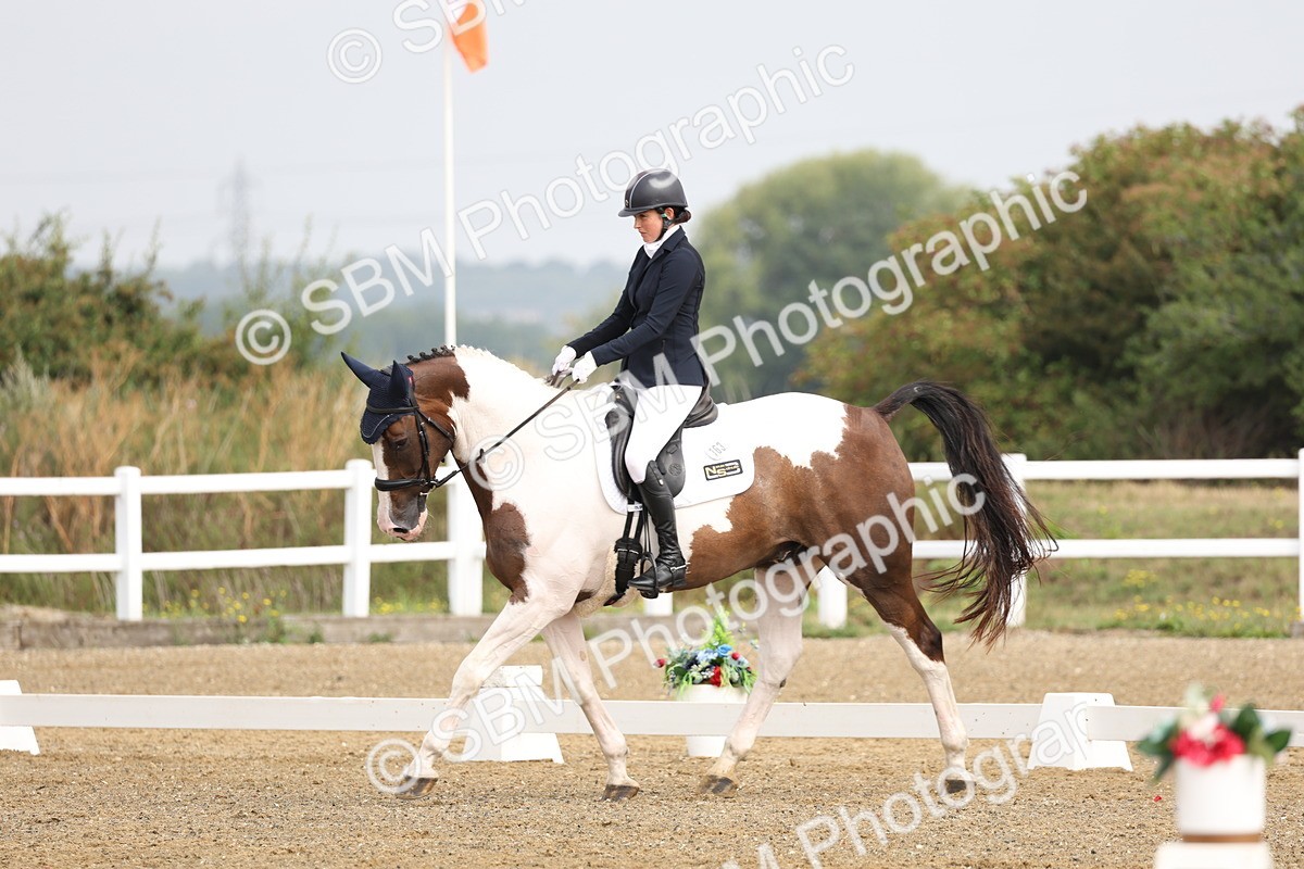 SBM_005446 - Class 6 - Novice 6 - 9.30-10.12