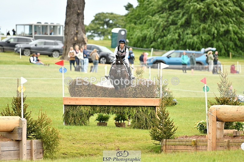 250525A-141607-16907 - D-461-Mia.Farley-INVICTUS