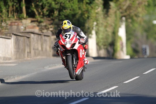 IMG_4842 - Thursday Practice  TT 2013