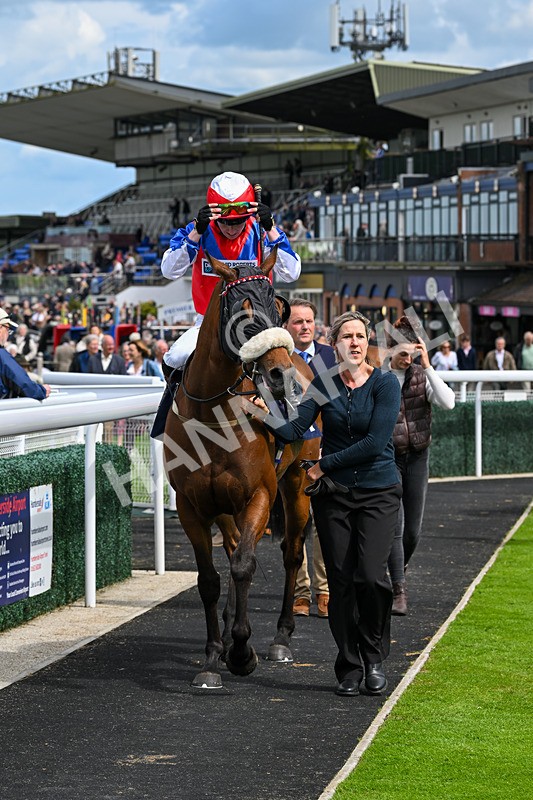 290524-Race 4-Makeen-6220 - Race 4