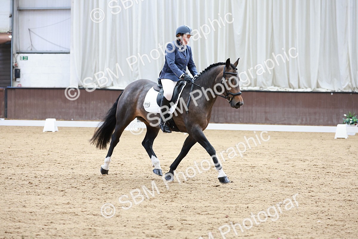 SBM_008445 - Class 6b - Novice 6 - 9.28-10.41