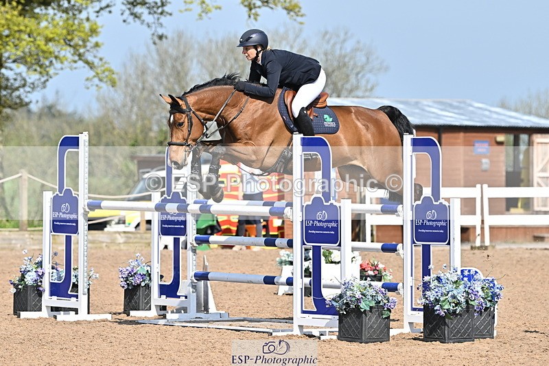 240509A-100702-00775 - Cls 8 Foxhunter