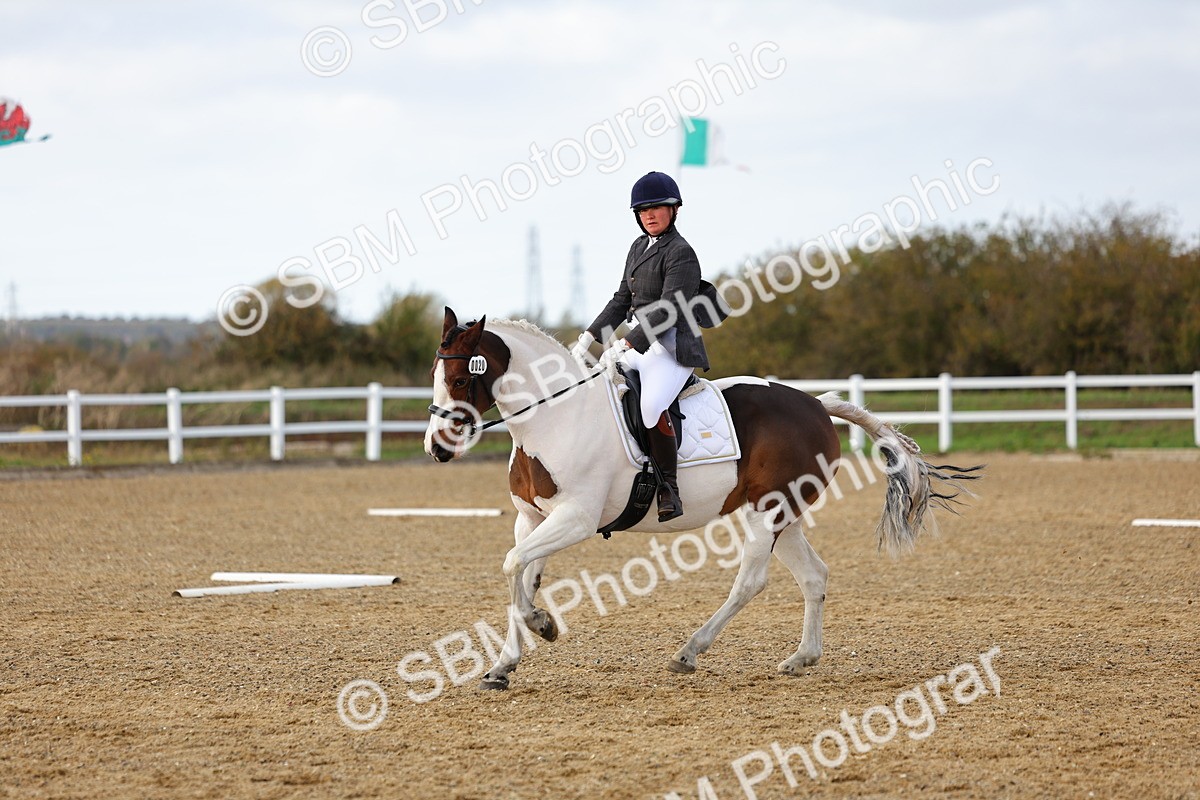 SBM_002654 - Class 8-11 - Novice 1-E1