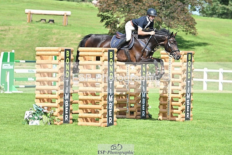 230909-113453-05231 - Cls 11 Snr Foxhunter & 1.20m Open