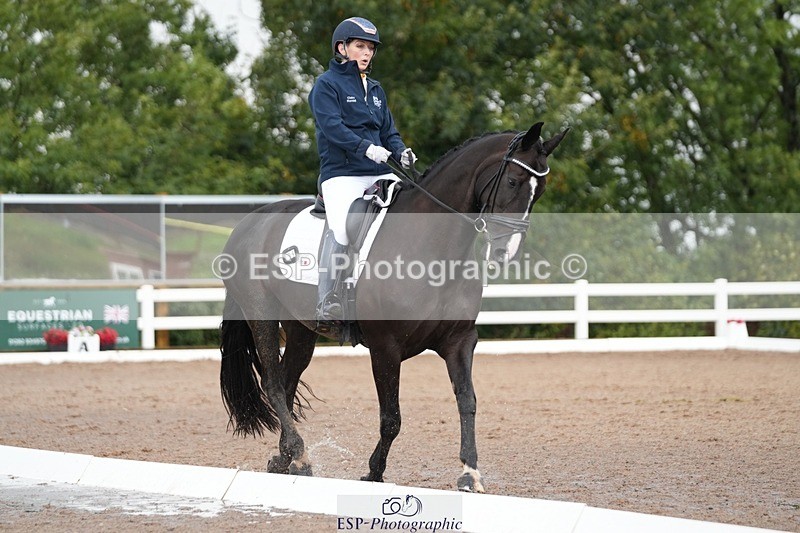 250907-105548-05929 - 039-Claire.RandallUndeclared