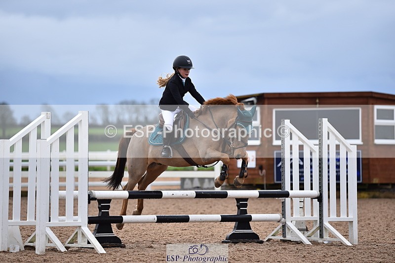 231203A-093612-00011 - Cls 1 Intro 70cm